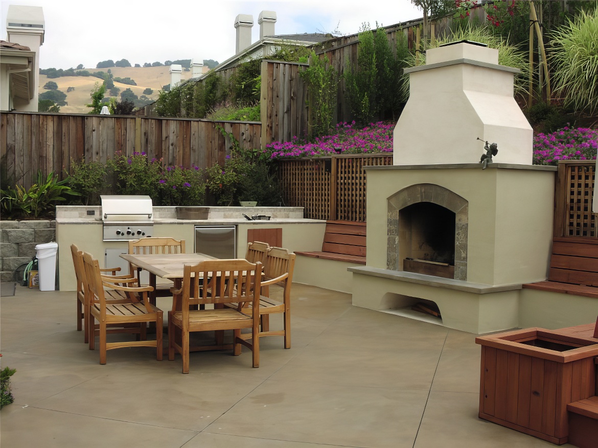 Outdoor Kitchen and Fireplace