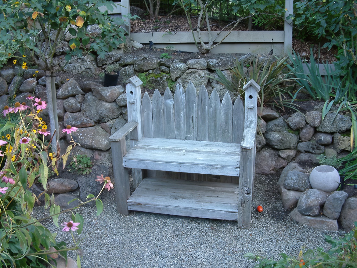 Lord of the Rings Bench
